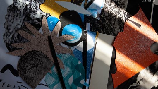 Strefa komfortu. Kolażowe pocztówki