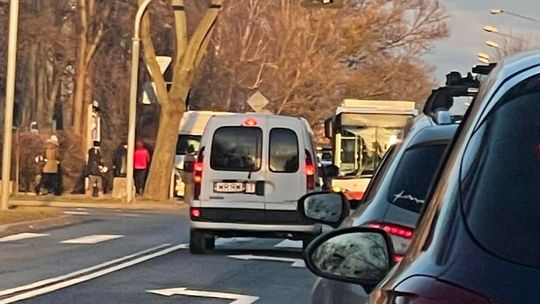 Struga/25 Czerwca. Wypadek z udziałem autobusu