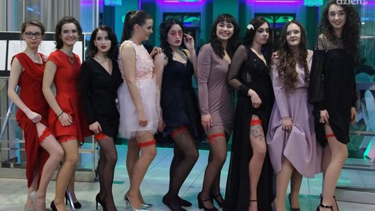 Studniówka 2017 - "Plastyk"