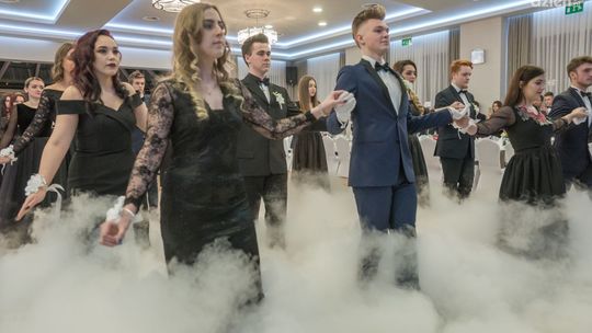 Studniówki 2018. "Zespół Szkół Plastycznych im. Józefa Brandta"