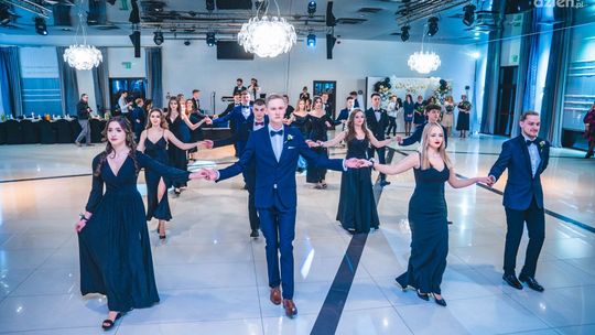 Studniówki 2022: V Liceum Ogólnokształcące im. Romualda Traugutta 