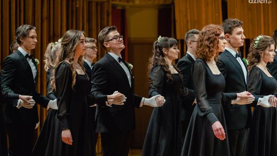 Studniówki 2022: Zespół Szkół Muzycznych im. Oskara Kolberga w Radomiu