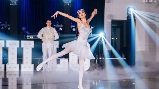 Studniówki 2024. Bal w "Czachowskim" [WIDEO]