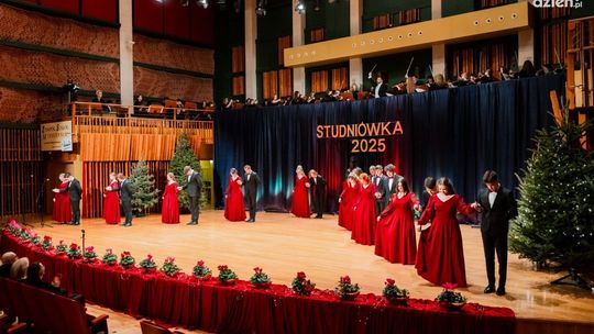 Studniówki 2025: Zespół Szkół Muzycznych im. Oskara Kolberga [FOTO/WIDEO]