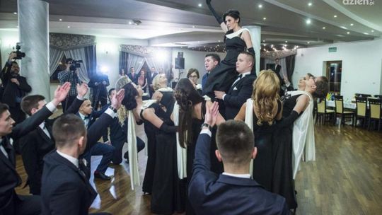 Studniówki - w weekend bawiły się dwa radomskie licea