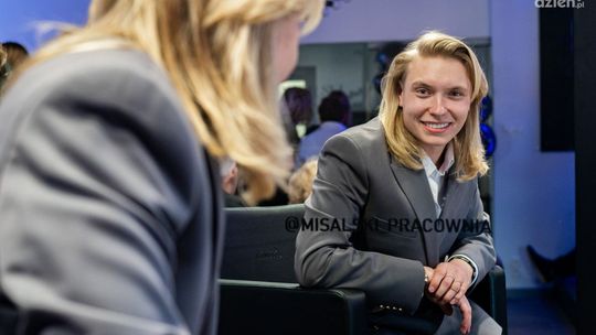 Stylista fryzur czeka właśnie na Ciebie! Przyjdź do Misalski Pracownia