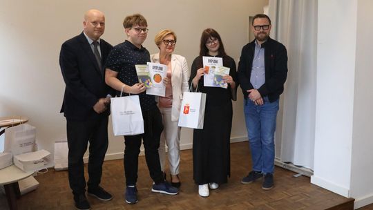 Sukcesy uczniów „Hubala”. Radomska młodzież bryluje w ogólnopolskich konkursach i sporcie