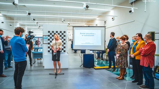 Świat zmysłów. Nowa wystawa w Deskurach już otwarta