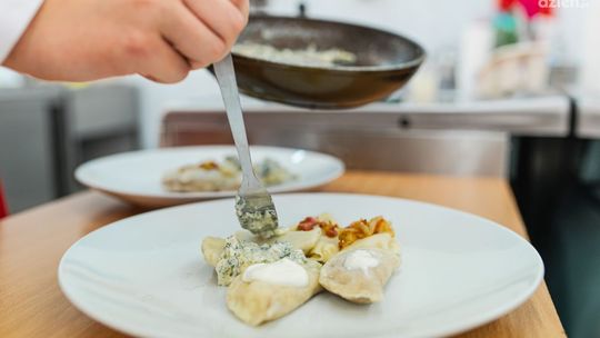 Świąteczne posiłki. Jak jeść, żeby nie przytyć?