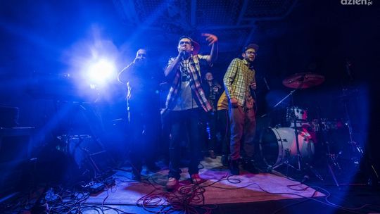 Świątecznie w Katakumbach – galeria z koncertu Alicetea