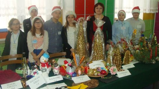 Świąteczny Kiermasz w PSP 28