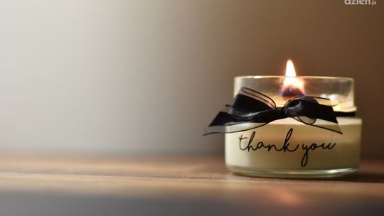 Świeca sojowa. Czemu warto ją wybrać?