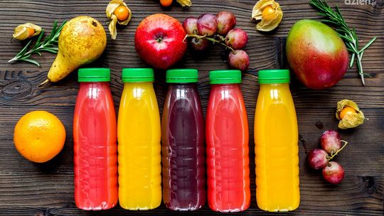 Świeży sok wyciskany: Twoja porcja witamin na każdy dzień