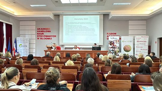 Sympozjum Fundacji Familis: Rodzina i miłość w centrum uwagi – wsparcie, rodzicielstwo zastępcze i rozwój dziecka