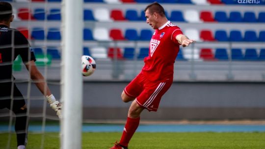 Szalona końcówka! Broń pokonała Polonię