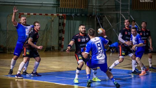 Szczypiorniści Uniwersytetu zagrają o wyjazdowe zwycięstwo