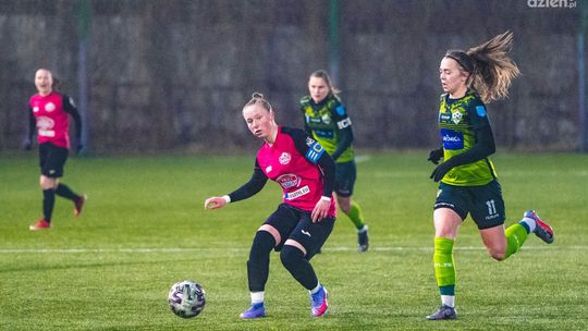 Sześć goli i remis w hicie kolejki! Piłkarki HydroTrucku powalczyły na wyjeździe