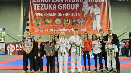 Sześć medali fighterów z Radomian