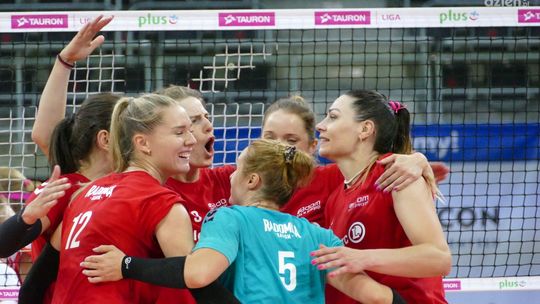 Sześć setów i wygrany sparing E.Leclerc Moya Radomki w Łodzi Sześć setów i wygrany sparing E.Leclerc Moya Radomki w Łodzi