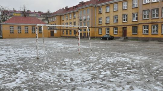 Szkoła na Plantach zyska nowe boisko