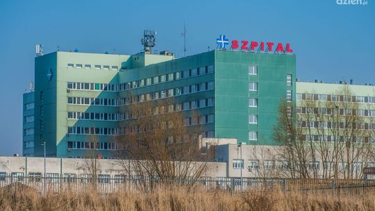 Szpital na Józefowie przeżywa oblężenie