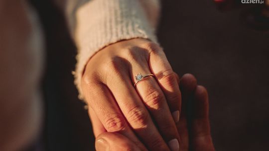 Szukasz pięknego pierścionka zaręczynowego? Poznaj alternatywy dla klasycznego diamentu