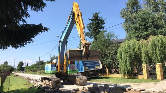 Szydłowiec. Budowa ul. Polnej rozpoczęta