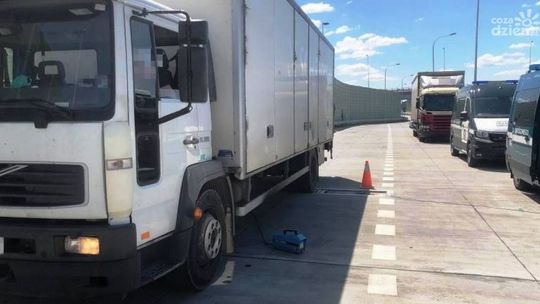 Szydłowiec. Ciężarówki zagrażały bezpieczeństwu i szkodziły środowisku