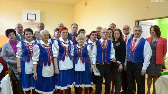 Szydłowiec. Jubileusz zespołu „Kumosie”