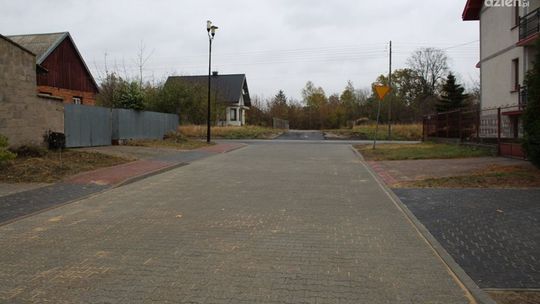 Szydłowiec. Odebrano przebudowaną ulicę