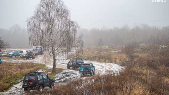 Terenówkami charytatywnie. Za nami  OTI Choinka 2021