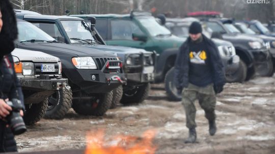 Terenówki jechały dla Krzysia