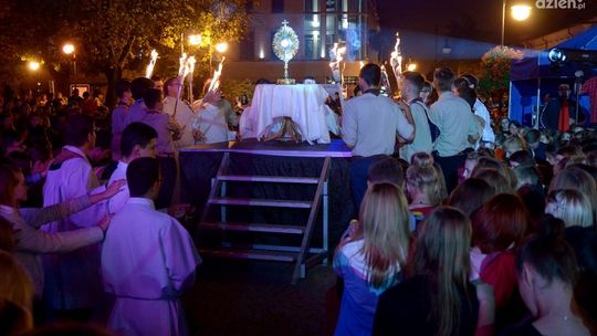 Tłumy na IV Apelu Młodych w Radomiu
