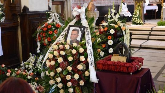 Tłumy pożegnały Waldemara Różyckiego