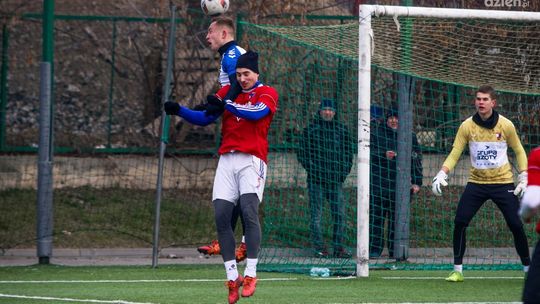 To tylko sparing, ale Broń wciąż nie zwalnia tempa