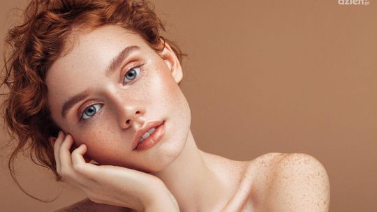 Top 5 kosmetyków marki RVB LAB, które odmienią Twoją cerę Top 5 kosmetyków marki RVB LAB, które odmienią Twoją cerę