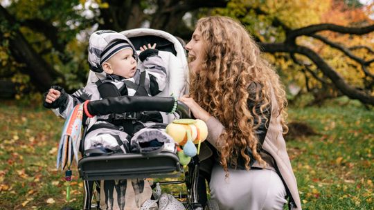 Torby do wózków dziecięcych – praktyczne rozwiązanie dla aktywnych rodziców