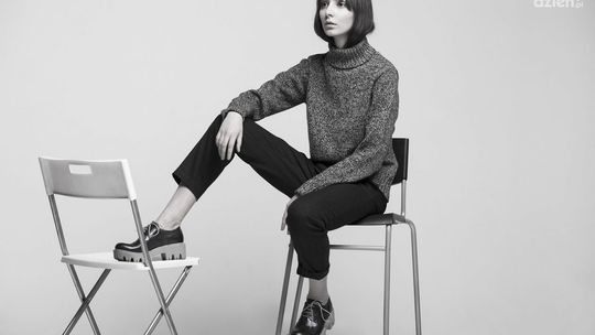 Total look – jak stylizować ubrania w jednym kolorze?