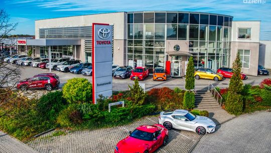 Toyota Romanowski Dealerem Roku 2019