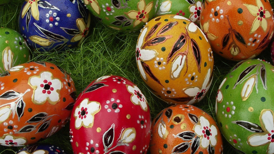 Tradycje wielkanocne: Jak wybierać idealne prezenty na Wielkanoc? Tradycje wielkanocne: Jak wybierać idealne prezenty na Wielkanoc?