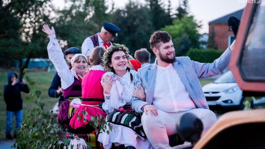 Tradycyjne wesele ludowe w Wirze k. Potworowa