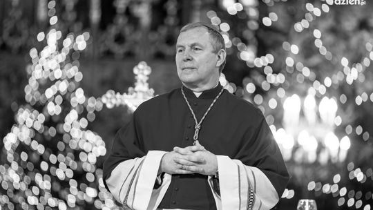 Transmisja mszy św. pogrzebowej ks. bpa Piotra Turzyńskiego [live]