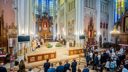 Transmisja mszy św. z Katedry O.N.M.P w Radomiu