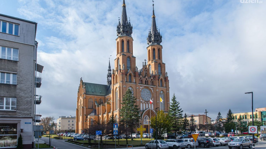 Transmisja mszy świętej z radomskiej katedry