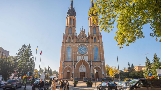 Transmisja mszy świętej z radomskiej katedry