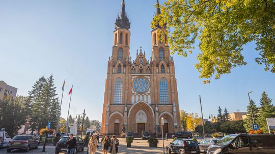 Transmisja mszy świętej z radomskiej katedry