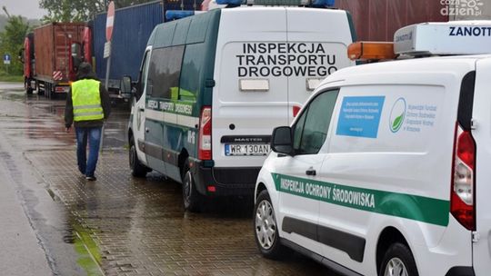 Transport odpadów "na podwójnym gazie"