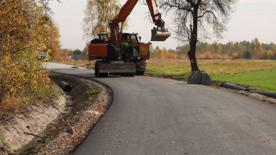 Trwa budowa drogi Sołtyków - Makowiec w gminie Skaryszew
