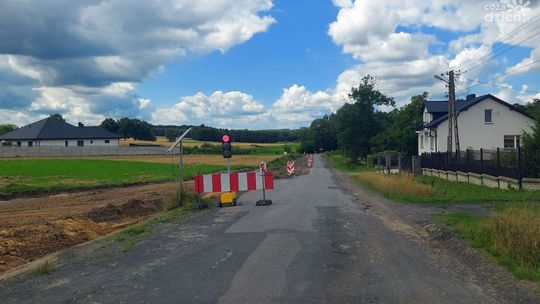 Trwa przebudowa drogi powiatowej Wolanów - Zakrzew