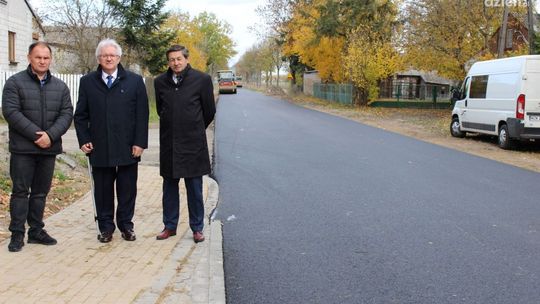 Trwają prace przy przebudowie drogi Bartodzieje - Kazanów